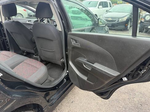 Used 2018 Chevrolet Sonic LT FWD image 14