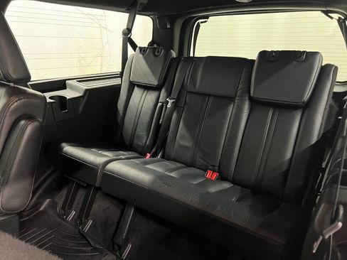 Used 2017 Lincoln Navigator L Reserve AWD/4WD image 10
