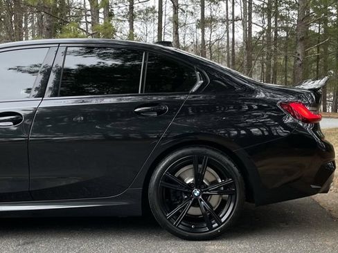 Used 2021 BMW 330i Sedan w/ M Sport Package image 6