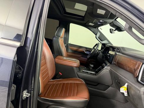 Used 2022 GMC Sierra 1500 Denali Ultimate AWD/4WD image 34