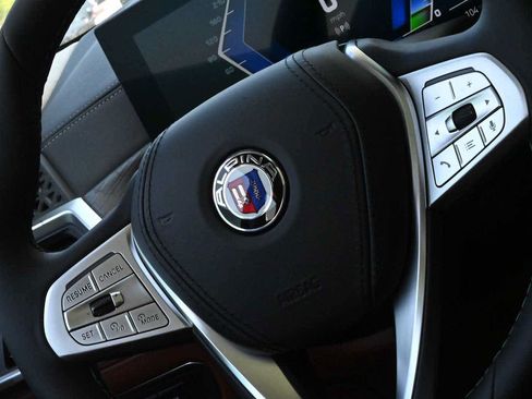 New 2026 BMW ALPINA XB7 AWD/4WD image 27