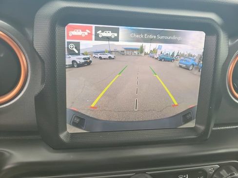 Used 2022 Jeep Gladiator Mojave w/ LED Lighting Group AWD/4WD image 21