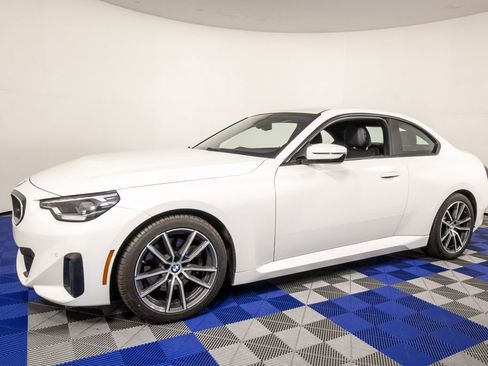 Used 2023 BMW 230i Coupe RWD image 1