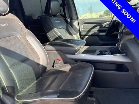 Used 2021 RAM 1500 Laramie w/ Sport Appearance Package image 16