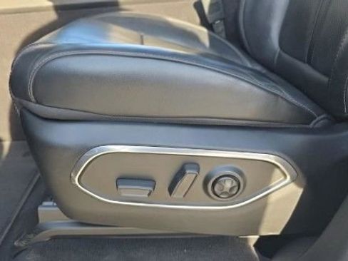 Used 2022 Jeep Wagoneer Series III w/ Premium Group I image 8