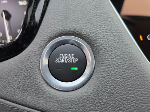 New 2025 Cadillac XT5 Premium Luxury image 40