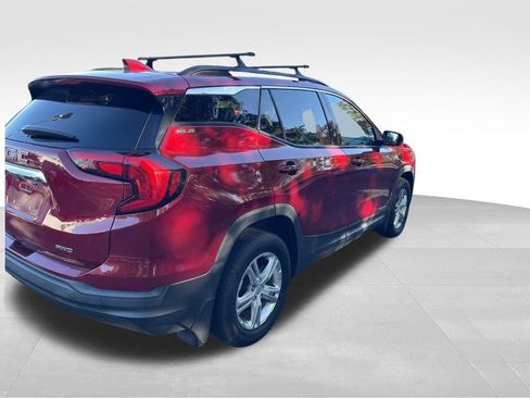 Used 2018 GMC Terrain SLE w/ Driver Convenience Package image 5