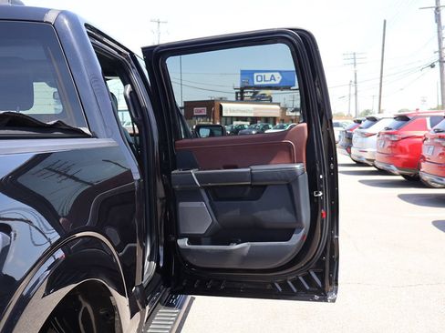 Used 2023 Ford F150 Lariat w/ Equipment Group 502A High AWD/4WD image 27