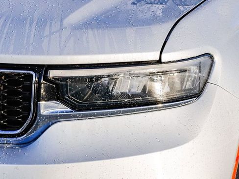 Used 2024 Jeep Grand Cherokee L Limited w/ Luxury Tech Group II image 5