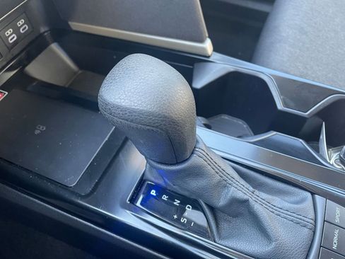 Used 2025 Toyota Camry LE image 39