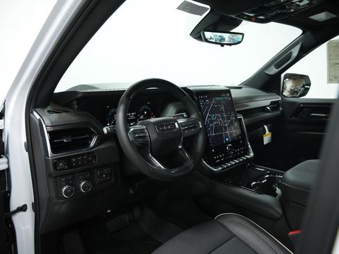 New 2026 GMC Yukon XL Elevation w/ Elevation Premium Package image 32