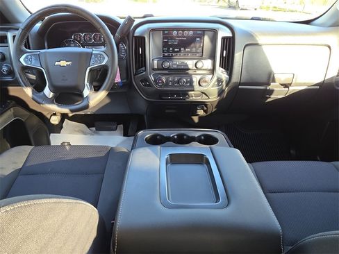 Used 2018 Chevrolet Silverado 1500 LT w/ All Star Edition image 5