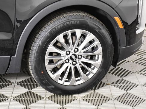 Used 2025 Cadillac XT4 Premium Luxury AWD/4WD image 55