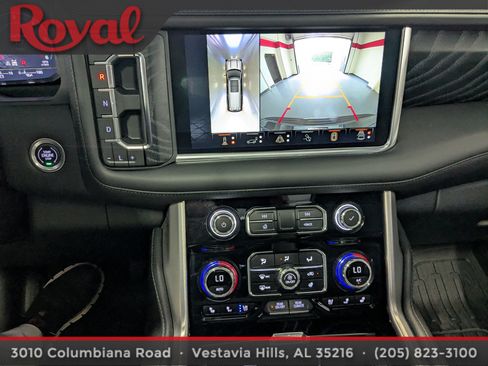 Used 2024 GMC Yukon Denali w/ Denali Reserve Package AWD/4WD image 26