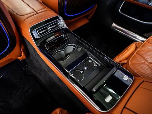 Used 2022 Mercedes-Benz Maybach S 580 4MATIC image 59