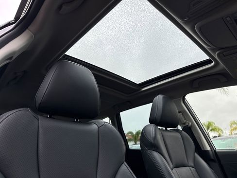 Certified 2022 Subaru Forester Limited w/ Popular Package #3 image 9