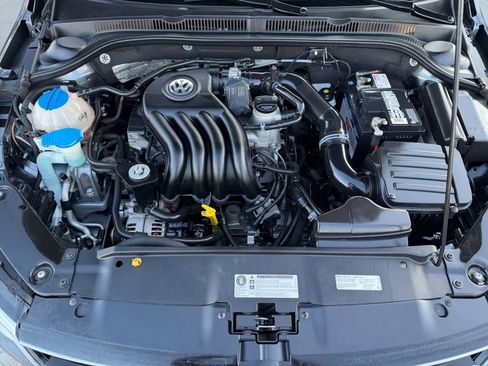 Used 2015 Volkswagen Jetta S image 23