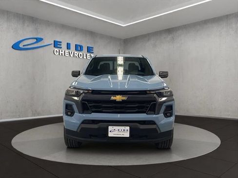 New 2026 Chevrolet Colorado LT w/ LT Convenience Package AWD/4WD image 2