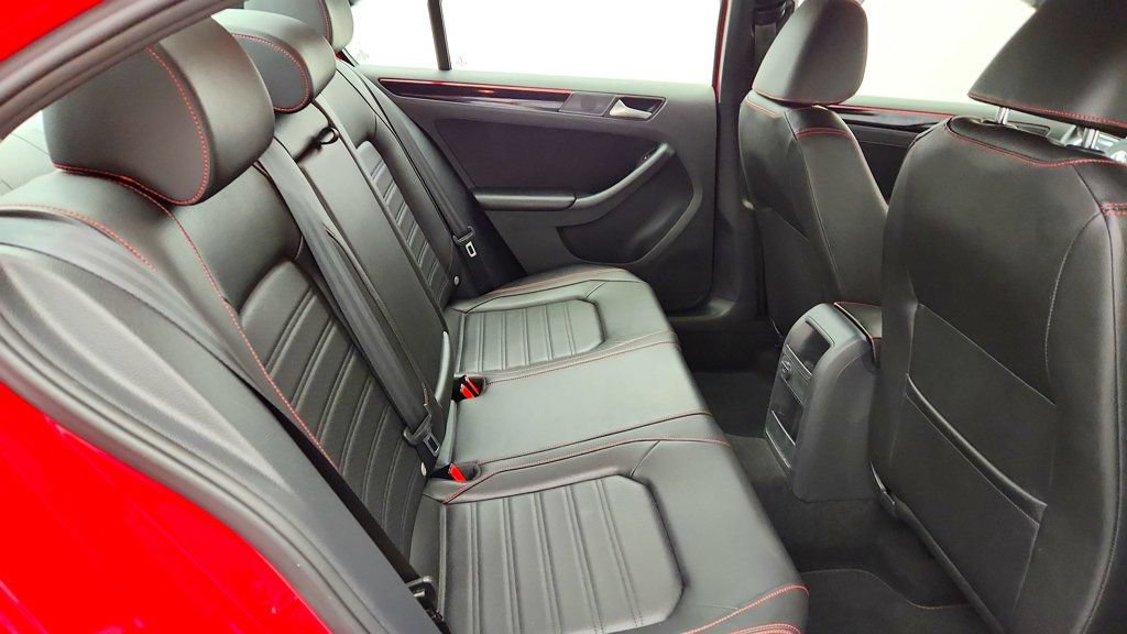 Used 2017 Volkswagen Jetta GLI FWD image 22