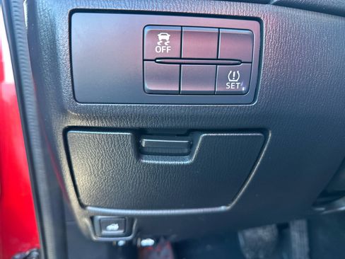 Used 2017 MAZDA MAZDA6 Touring image 23