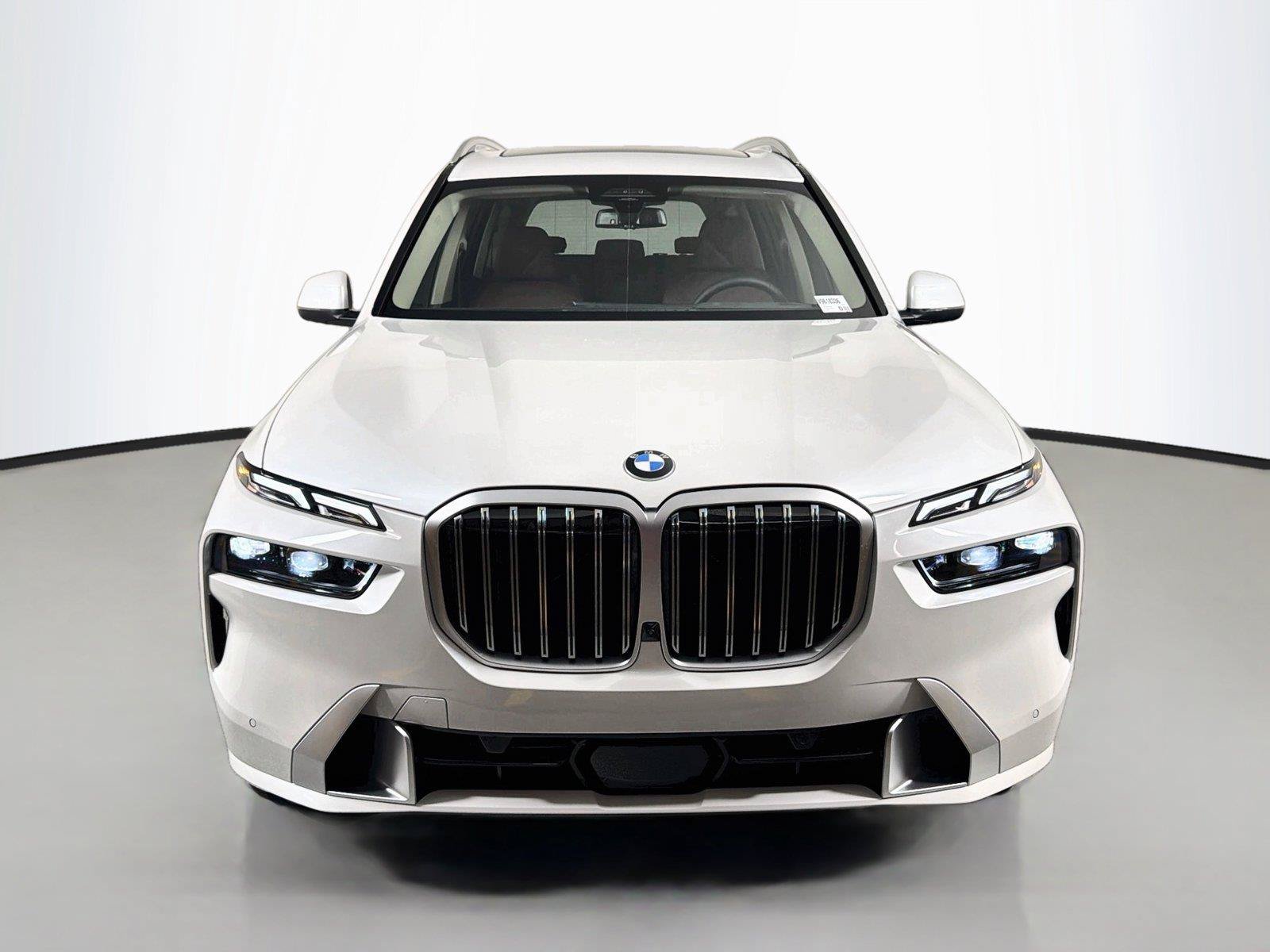 New 2027 BMW X7 xDrive40i w/ Executive Package AWD/4WD image 2