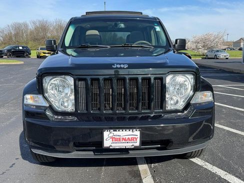Used 2012 Jeep Liberty Sport w/ Popular Equipment Group AWD/4WD image 9