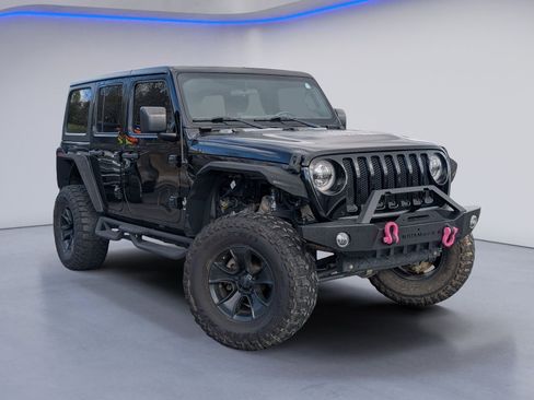 Used 2018 Jeep Wrangler Unlimited Sport S image 2