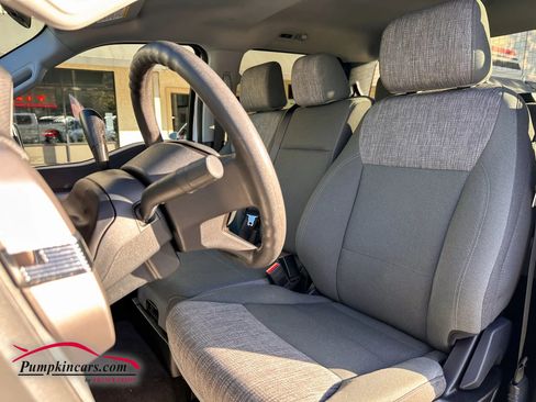 Used 2023 Ford F150 XLT w/ Trailer Tow Package image 33