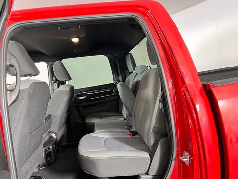 Used 2024 RAM 2500 Big Horn w/ Bed Utility Group image 25