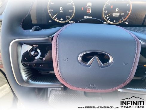 New 2026 INFINITI QX80 Autograph image 24