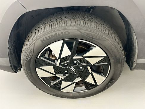Used 2025 Hyundai Kona SEL AWD/4WD image 11