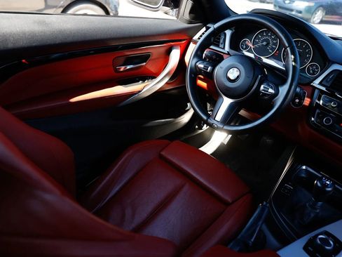 Used 2014 BMW 435i Coupe image 21