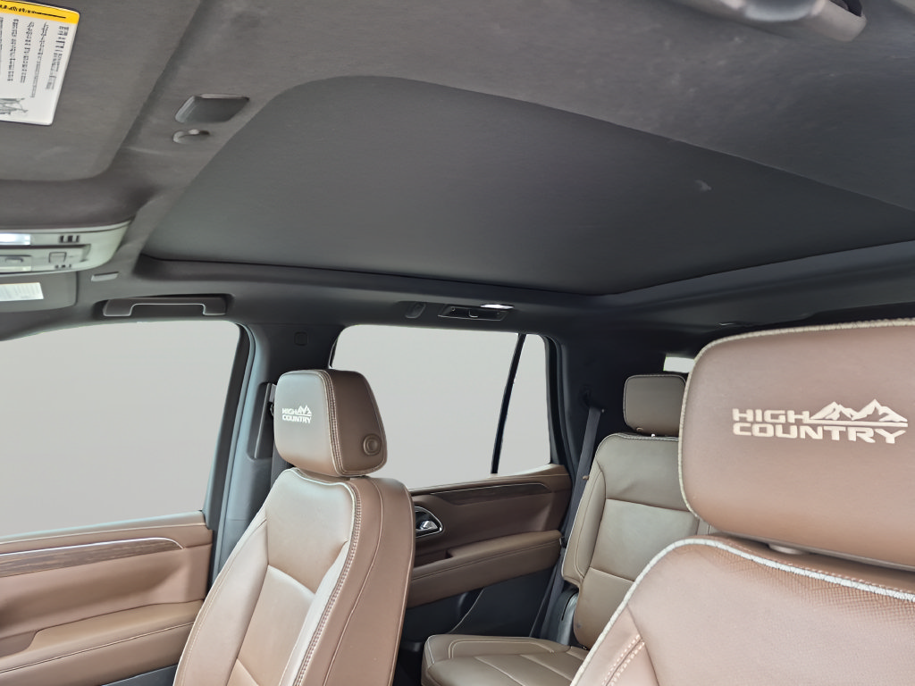 Used 2024 Chevrolet Tahoe High Country RWD image 26
