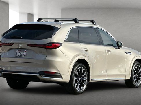 Certified 2025 MAZDA CX-90 3.3 Turbo S w/ Premium Plus image 4