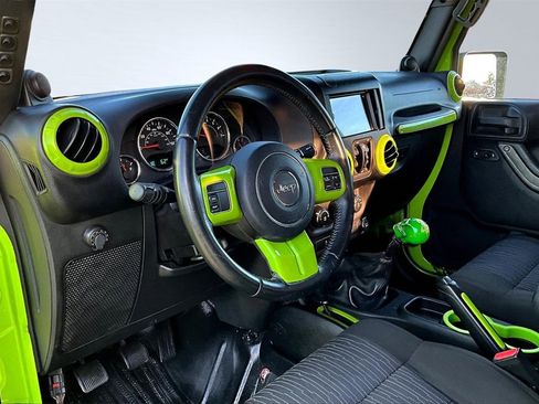 Used 2012 Jeep Wrangler Unlimited Sport image 14