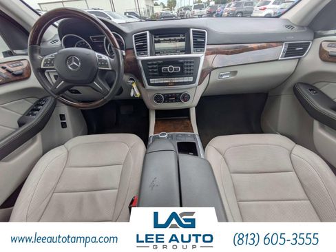Used 2015 Mercedes-Benz GL 320 BlueTEC 4MATIC w/ Premium I Package image 14