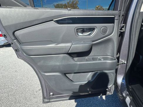 New 2025 Honda Pilot EX-L image 18