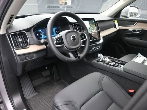 New 2026 Volvo XC90 B6 Plus w/ Protection Package AWD/4WD image 18