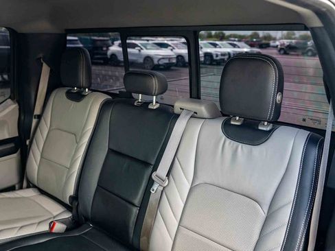 Used 2018 Ford F150 XLT w/ Equipment Group 302A Luxury RWD image 22