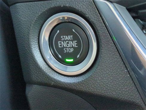 Used 2025 Buick Encore GX Avenir w/ Avenir Technology Package image 28