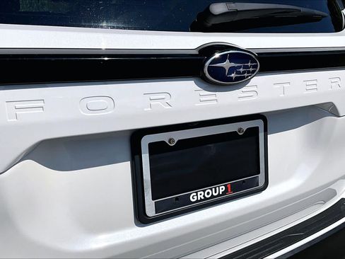 Used 2025 Subaru Forester Limited AWD/4WD image 33