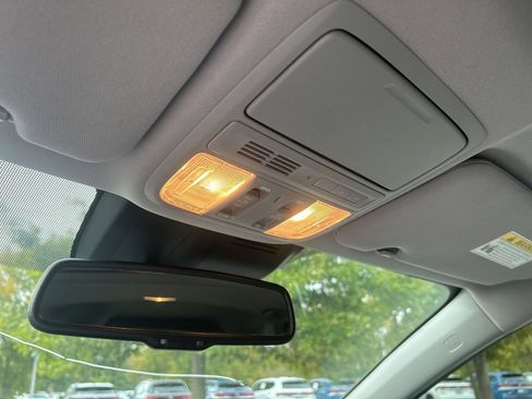 Used 2022 Honda CR-V EX-L image 18