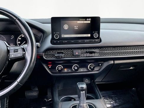 Used 2023 Honda HR-V Sport image 9