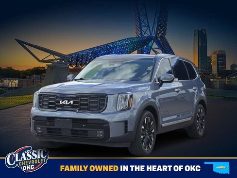 Used 2024 Kia Telluride SX FWD image 3
