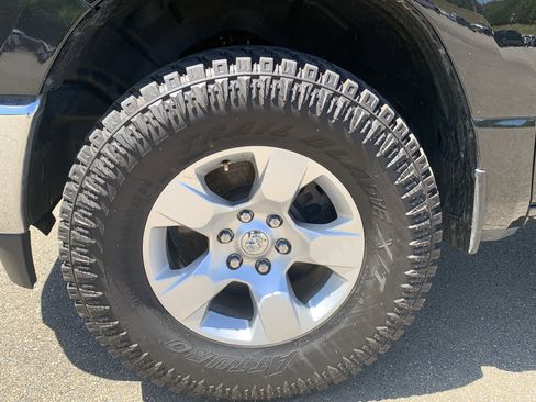 Used 2022 RAM 1500 Big Horn RWD image 48