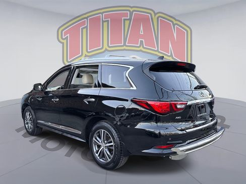 Used 2020 INFINITI QX60 Luxe w/ Essential Package image 3