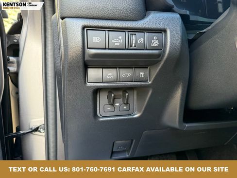 Used 2024 Toyota Land Cruiser image 20