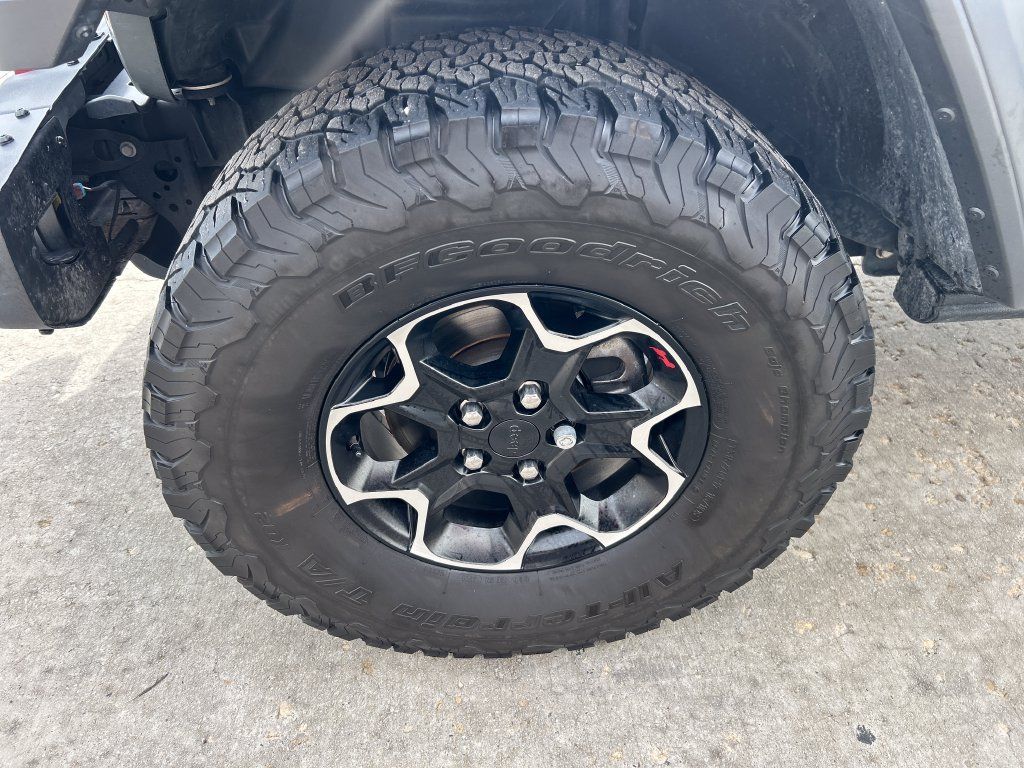 Used 2020 Jeep Wrangler Unlimited Rubicon w/ Quick Order Package 28Y Recon AWD/4WD image 16