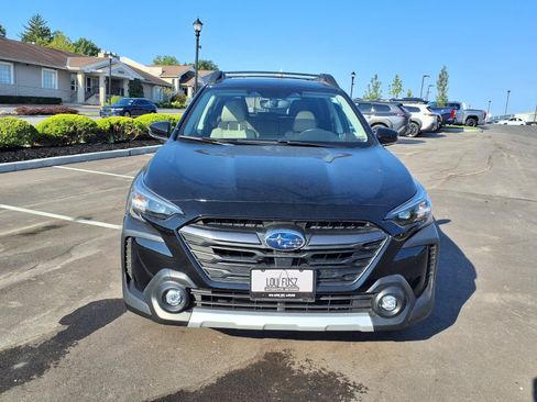 Used 2023 Subaru Outback Limited XT AWD/4WD image 35