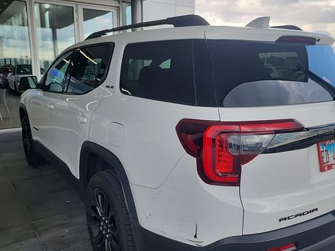 Used 2023 GMC Acadia SLE w/ Elevation Edition FWD image 2
